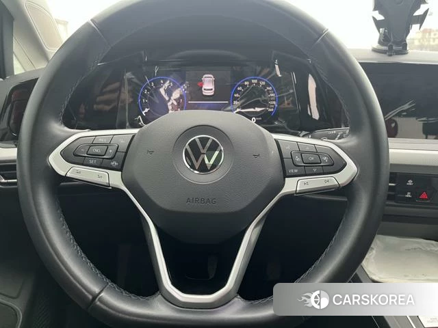 Volkswagen Golf 2022 Белый из Китая, фото 6