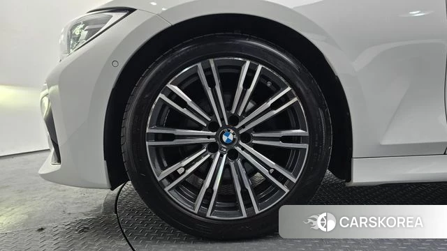 BMW 3 Series (G20) id 3812205 из Кореи 14