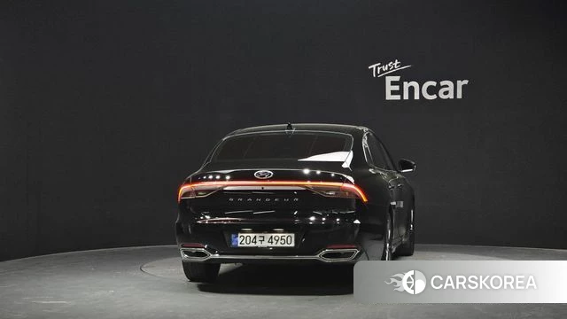 Hyundai The New Grandeur IG id 4250513 из Кореи 27