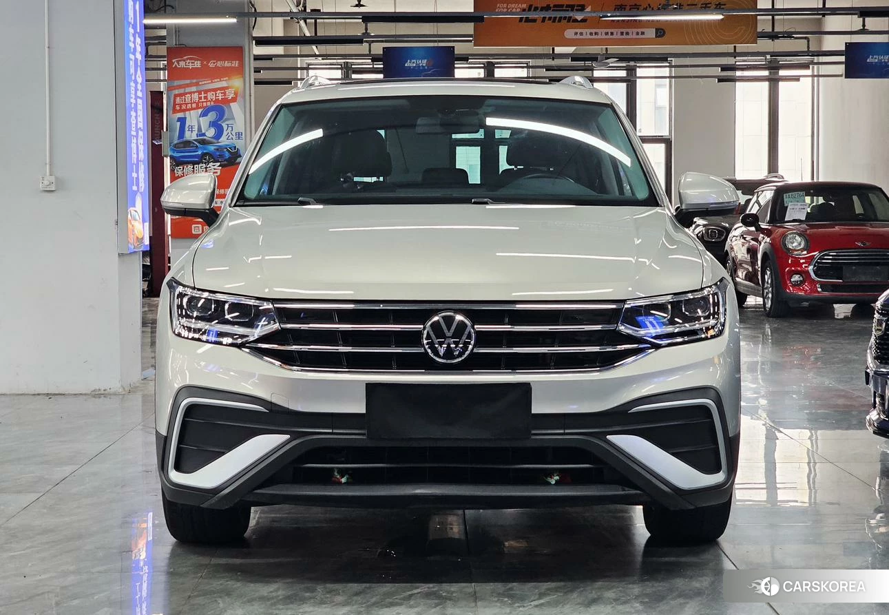 Volkswagen Tiguan L id 4486463 из Китая 18