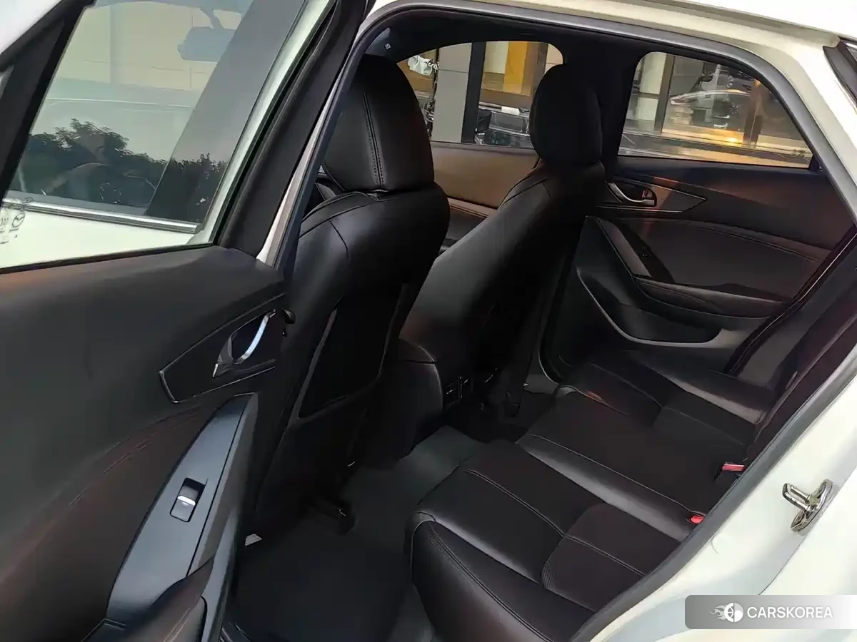 Mazda CX-4 id 4685872 из Китая 11