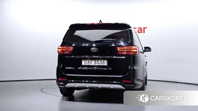 Kia The New Carnival id 3050705 из Кореи 14