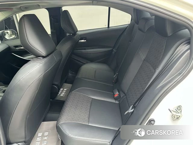 Toyota Corolla id 4262349 из Китая 17