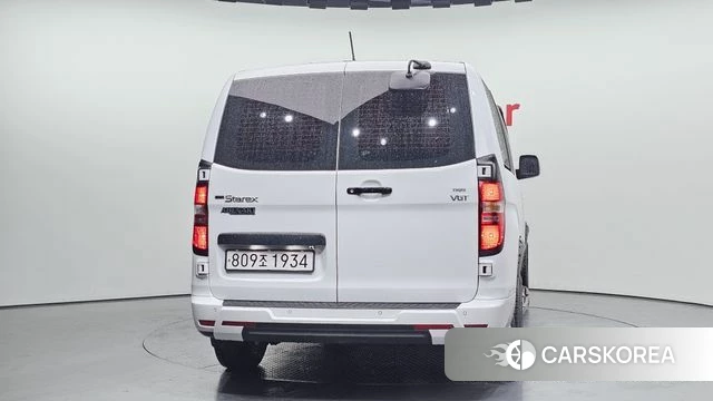 Hyundai The New Grand Starex id 3807758 из Кореи 14