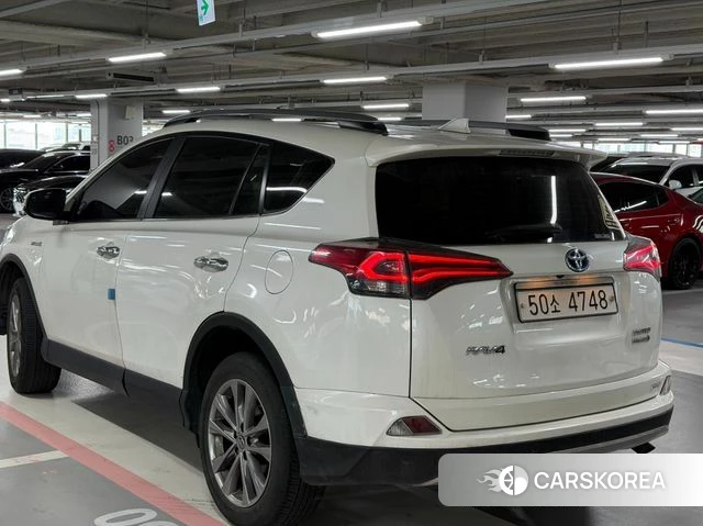 Toyota RAV4 id 4430661 из Кореи 13