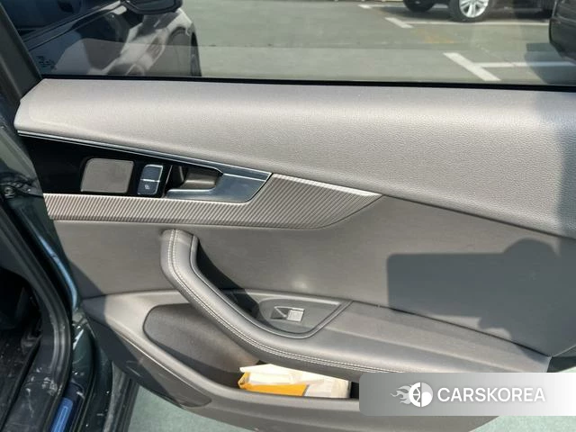 Audi A4L id 4258831 из Китая 11