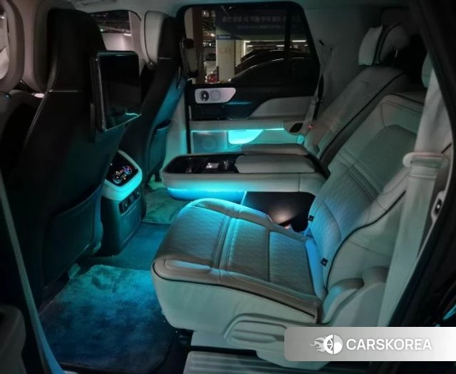 Lincoln Navigator 4th generation 2021 Белый из Кореи, фото 4