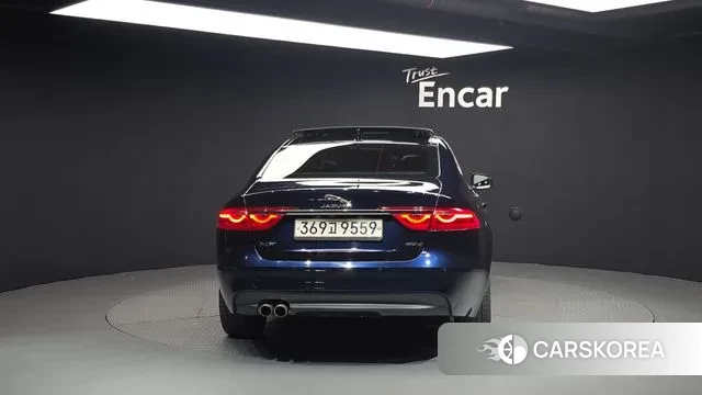 Jaguar XF (X260) id 3324525 из Кореи 14