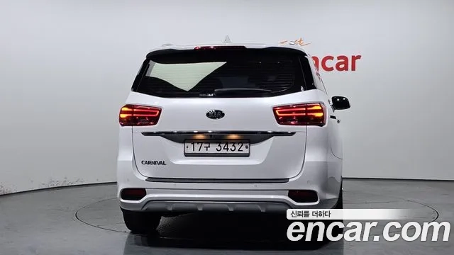 Kia The New Carnival id 2922758 из Кореи 14