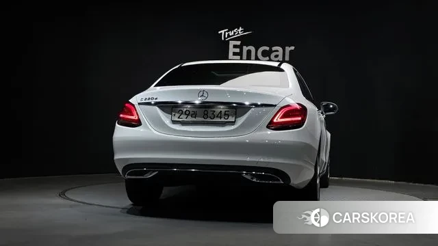 Mercedes-Benz C-Class W205 id 3692558 из Кореи 14