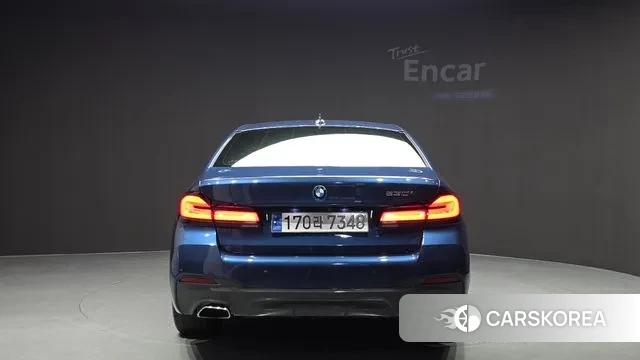 BMW 5 Series (G30) id 3479401 из Кореи 14