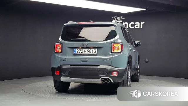 Jeep Renegade id 4546956 из Кореи 14
