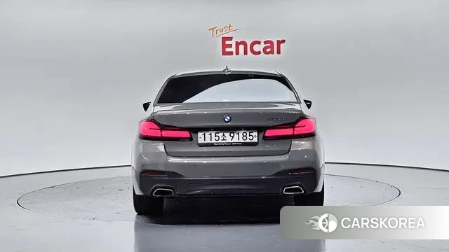 BMW 5 Series (G30) id 3453986 из Кореи 14