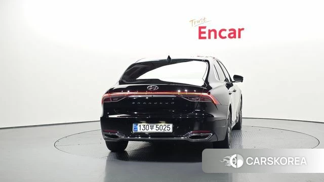 Hyundai The New Grandeur IG id 3910923 из Кореи 14