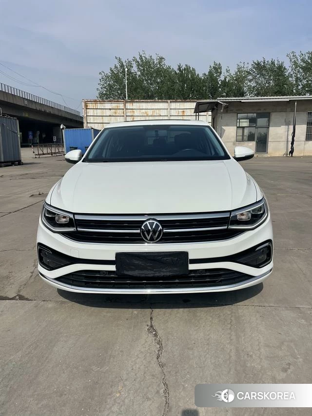 Volkswagen Bora 2024 Белый из Китая, фото 4