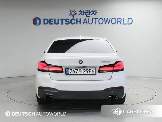 BMW 5 Series (G30) id 4594463 из Кореи 14