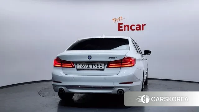 BMW 5 Series (G30) id 3499893 из Кореи 14