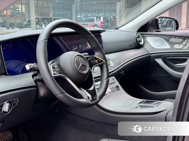 Mercedes-Benz CLS id 4307009 из Китая 9