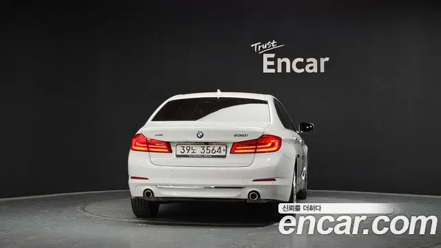 BMW 5 Series (G30) id 2682583 из Кореи 14