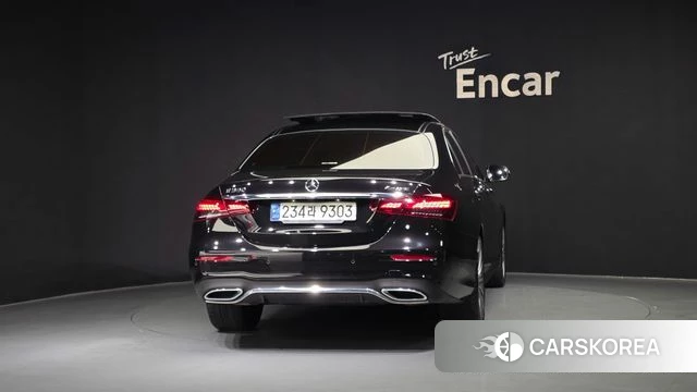 Mercedes-Benz E-Class W213 id 3843330 из Кореи 14