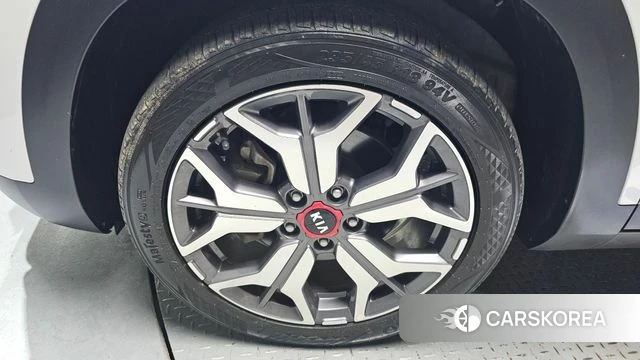 Kia Seltos id 4410262 из Кореи 31