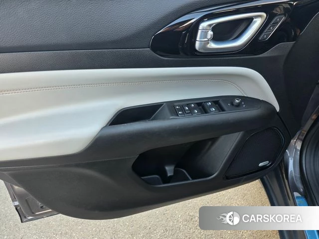 Jeep Compass 2nd Generation 2022 Серый из Кореи, фото 6