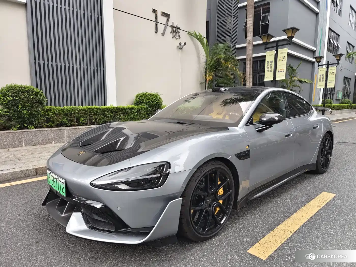 Xiaomi Car Xiaomi SU7 Ultra 2025 Silver/gray из Китая, фото 4