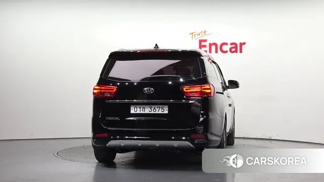 Kia The New Carnival id 3563185 из Кореи 14