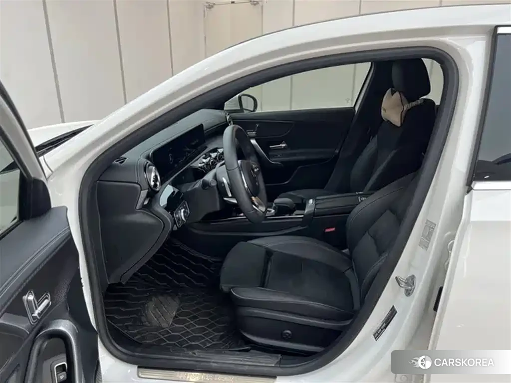 Mercedes-Benz A-Class 2023 Белый из Китая, фото 6