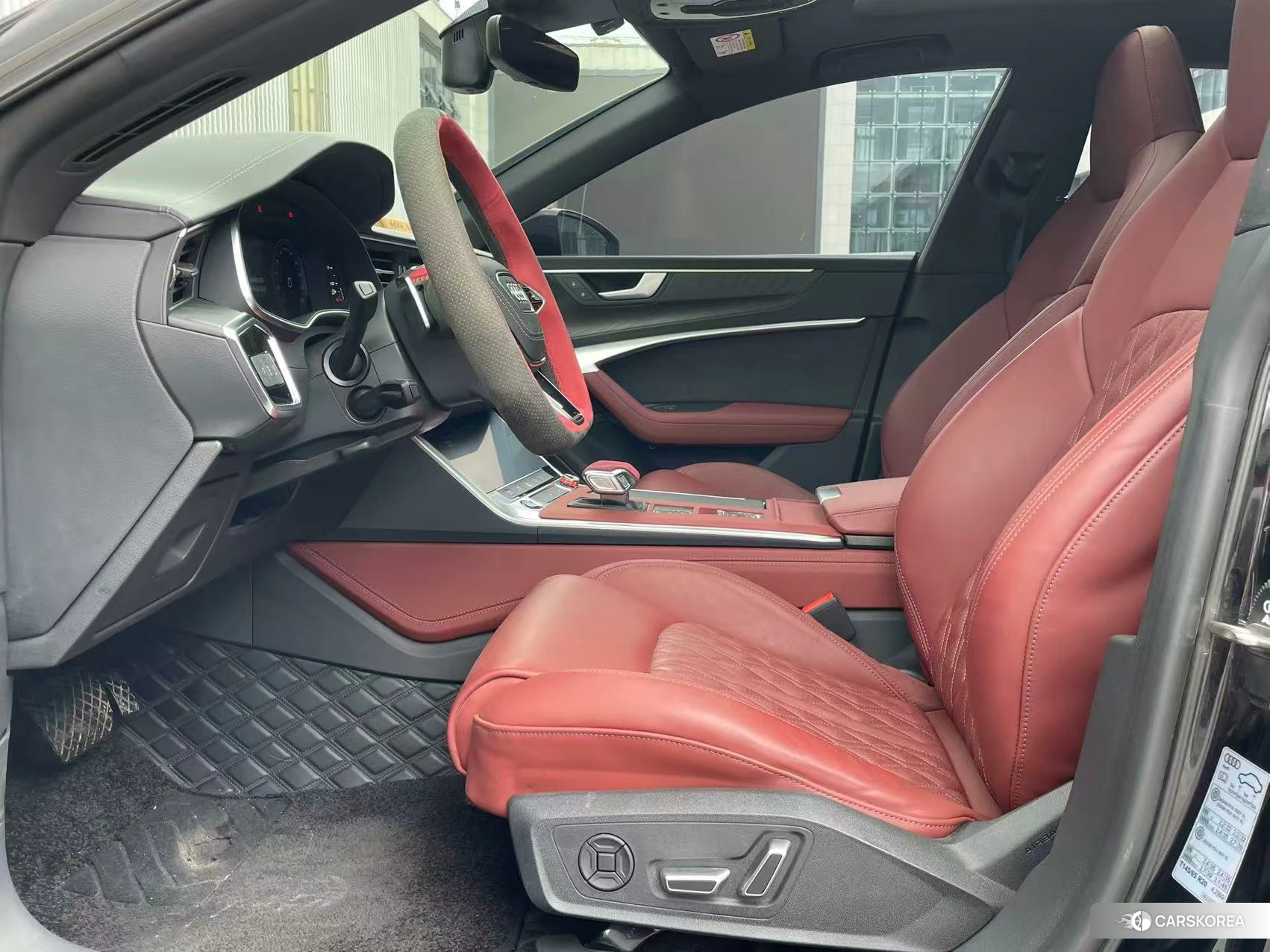 Audi A7L id 4510363 из Китая 9