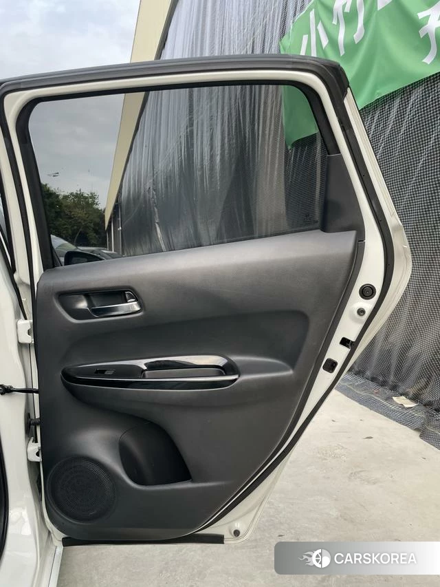 Honda LIFE id 4263902 из Китая 21