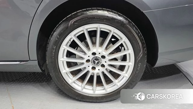 Mercedes-Benz E-Class W213 id 4871635 из Кореи 26
