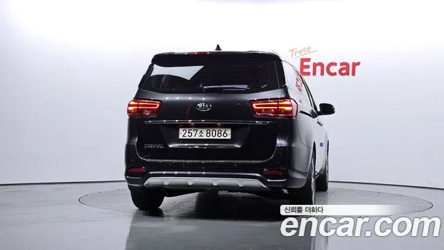 Kia The New Carnival id 2641620 из Кореи 14