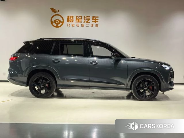 Audi Q6 id 4261716 из Китая 17