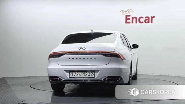 Hyundai The New Grandeur IG id 4457390 из Кореи 25