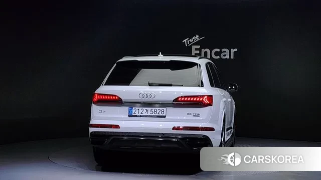 Audi Q7 (4M) id 2905624 из Кореи 14