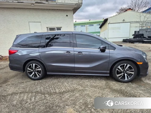 Honda Odyssey 2019 Синий из Кореи, фото 4