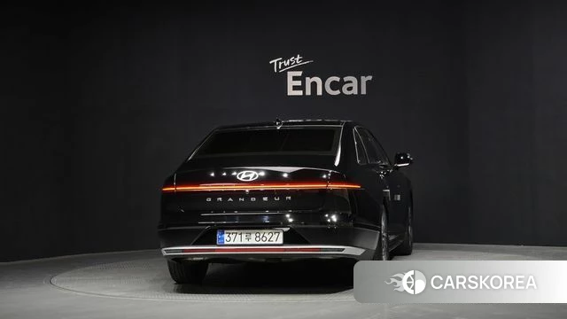 Hyundai Grandeur (GN7) id 3811501 из Кореи 14