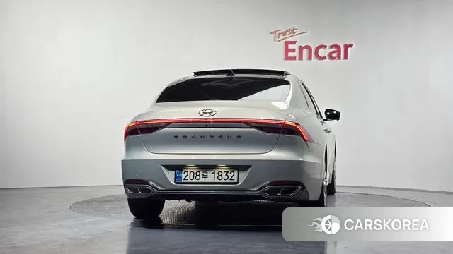 Hyundai The New Grandeur IG id 3600924 из Кореи 14