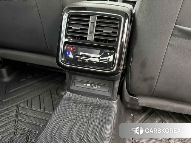 Volkswagen Passat 2022 Шампань из Китая, фото 4