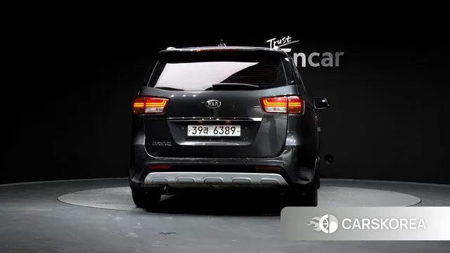 Kia All New Carnival id 3608446 из Кореи 14