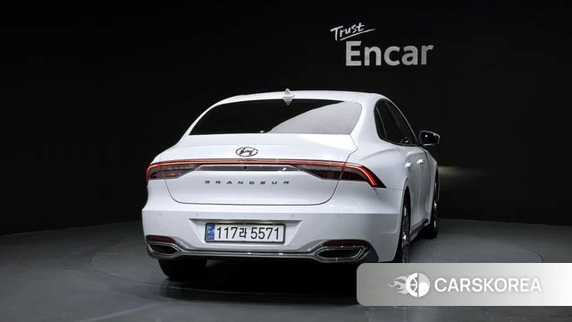 Hyundai The New Grandeur IG id 4632512 из Кореи 14