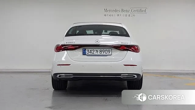 Mercedes-Benz E-Class W214 id 3036278 из Кореи 11