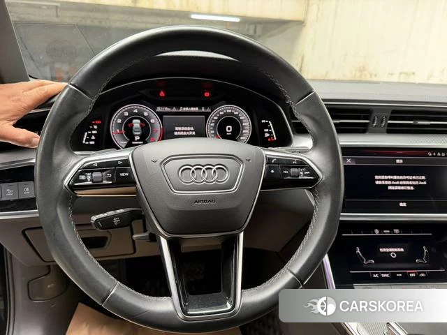 Audi A6L id 4276919 из Китая 13