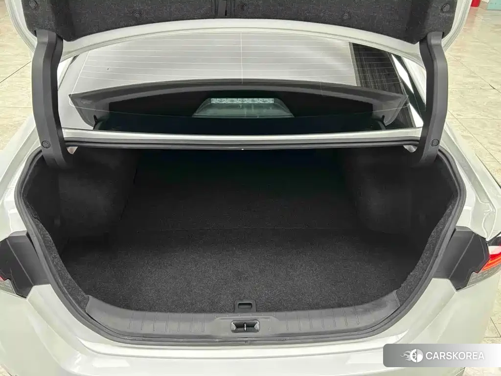 Nissan Altima id 4601801 из Китая 19