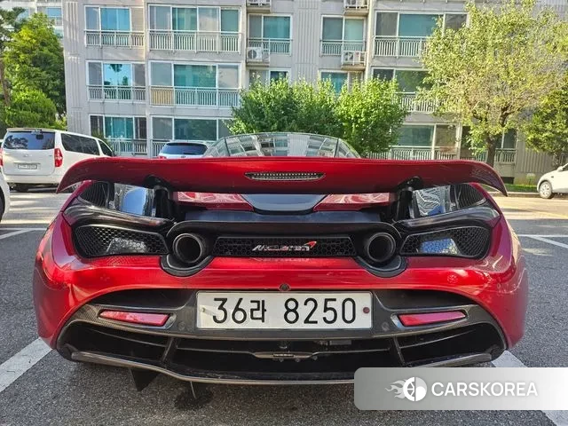McLaren 720S id 3261751 из Кореи 13