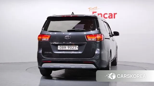 Kia All New Carnival id 3363323 из Кореи 14