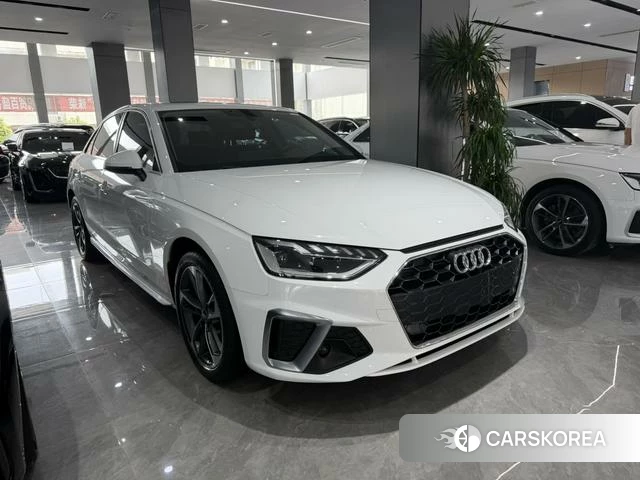 Audi A4L 2021 Белый из Китая, фото 4