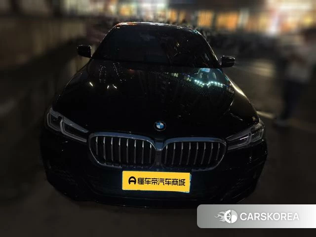 BMW 5 series 2021 Черный из Китая, фото 4