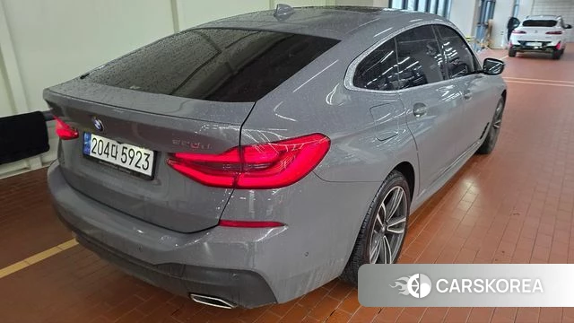 BMW 6 Series GT (G32) 2022 Серебристо-серый из Кореи, фото 4